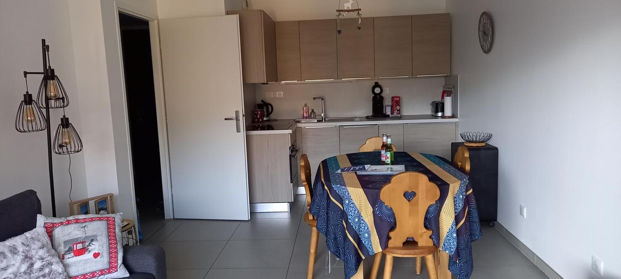 Les Campanules Apartment บูร์-แซ็งต์-โมริซ ภายนอก รูปภาพ